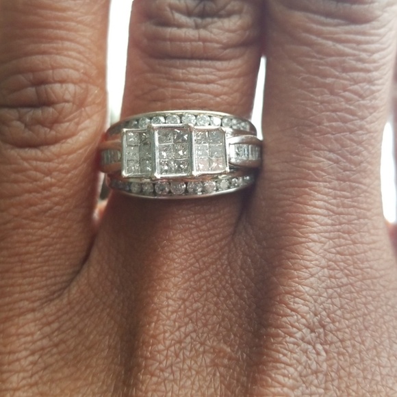 Diamond ring - Picture 2 of 4